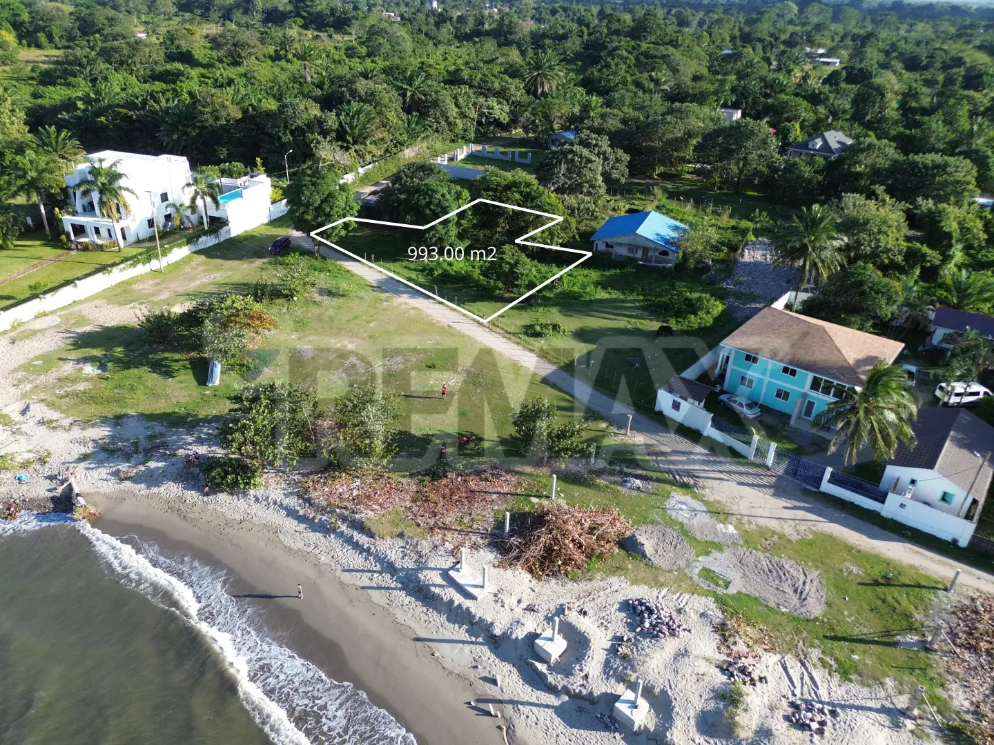 Terreno de Playa en La Ceiba, Atlántida - ¡Oportunidad Única!