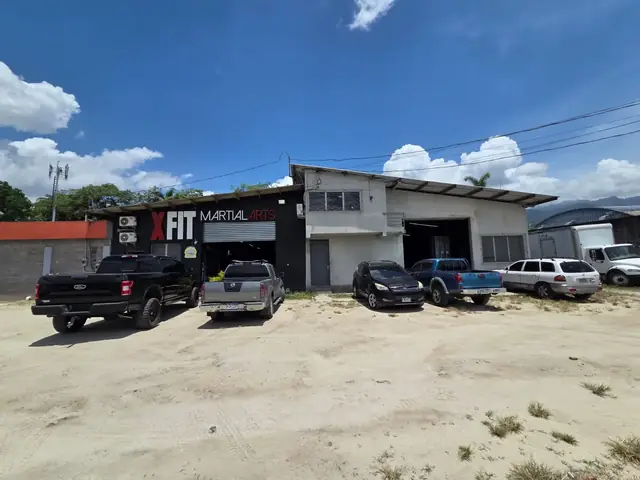 Offi-Bodega en Alquiler | Jardines del Valle, San Pedro Sula